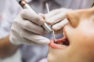 Equipe especializada em cirurgia oral Dentista em CIDADE DEZ