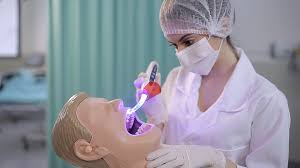 Procedimento de extração de siso realizado com segurança Dentista em CIDADE DEZ.