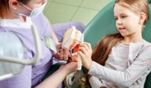 Planejamento digital para colocação precisa de implantes dentários Dentista em CIDADE DEZ